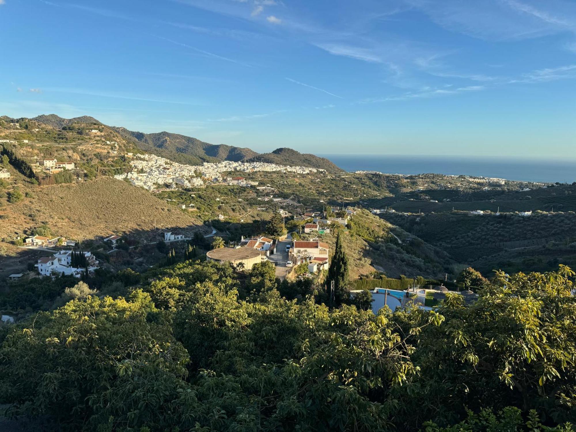 Villa En Frigiliana Con Piscina, Jacuzzi Y Espectaculares Vistas Luaran gambar