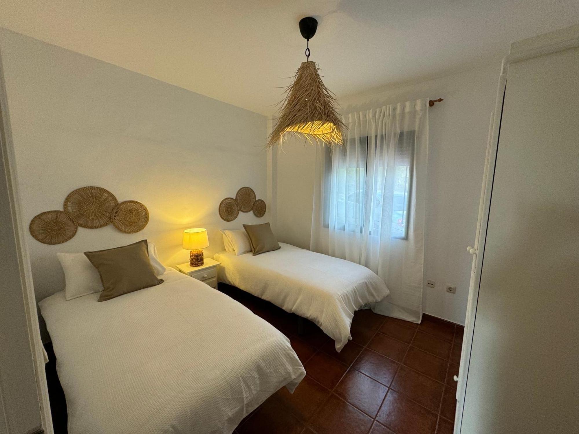 Villa En Frigiliana Con Piscina, Jacuzzi Y Espectaculares Vistas Luaran gambar