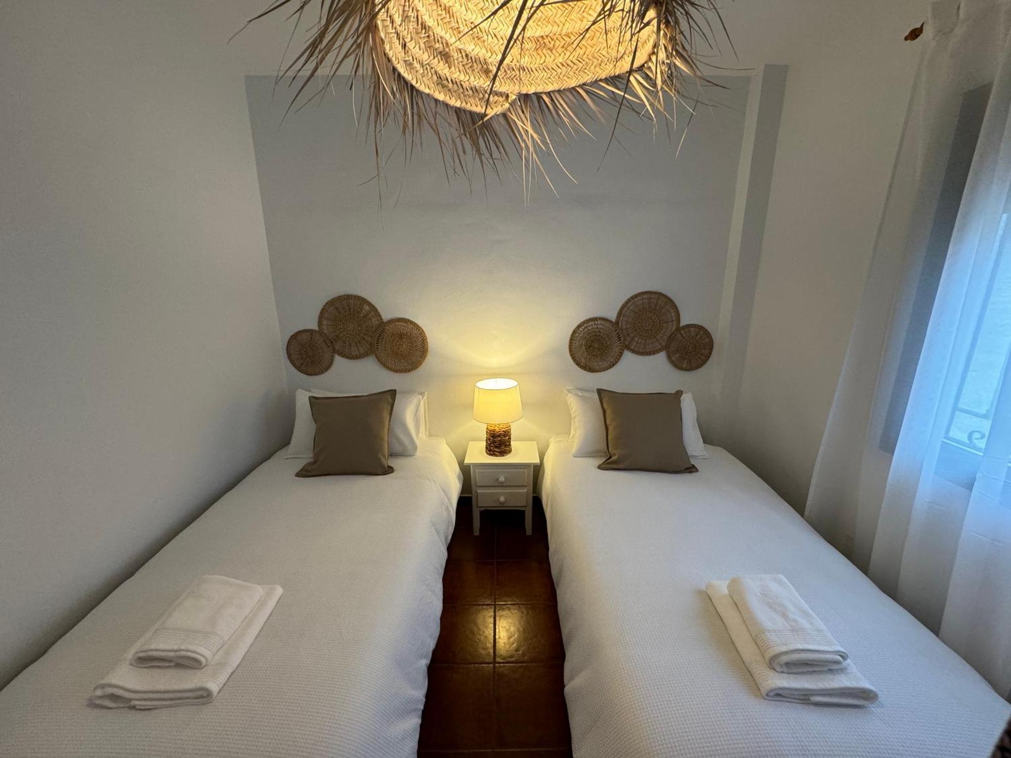 Villa En Frigiliana Con Piscina, Jacuzzi Y Espectaculares Vistas Luaran gambar